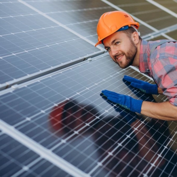 zakonodavni-okvir-za-postavljanje-solarnih-panela