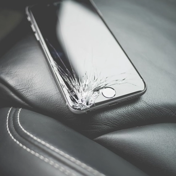 da-li-je-moguca-zamena-stakla-ekrana-kod-samsung-s9-i-s9-plus-telefona